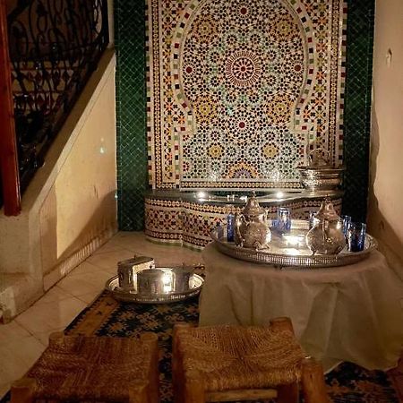 Maison De Ville Agreable Avec Un Patio Marocain Ουαρζαζάτ Εξωτερικό φωτογραφία