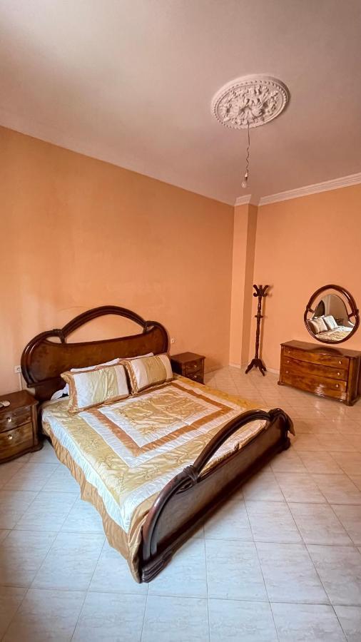 Maison De Ville Agreable Avec Un Patio Marocain Ουαρζαζάτ Εξωτερικό φωτογραφία
