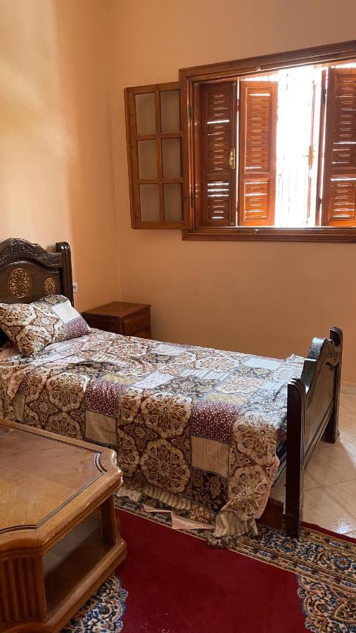 Maison De Ville Agreable Avec Un Patio Marocain Ουαρζαζάτ Εξωτερικό φωτογραφία